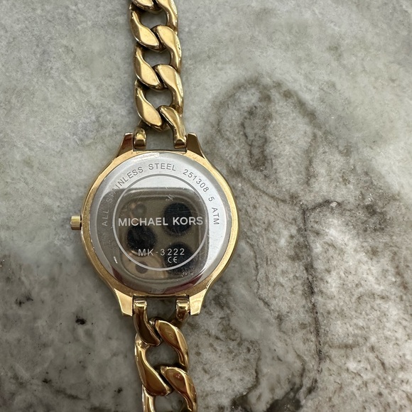 Michael Kors gold watch MK3222 - Picture 2 of 8